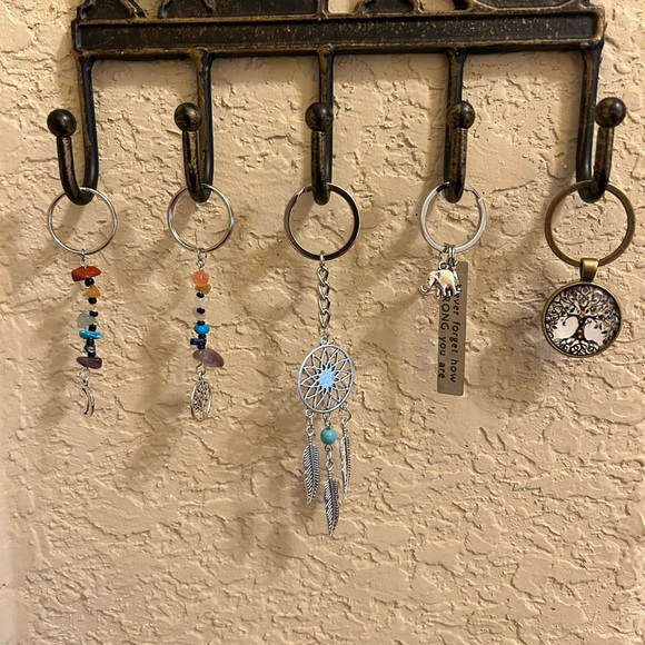 Bundle of 5 Positive Energy Keychains - Chakras, Tree of Life, and Elephants - Picture 10 of 11